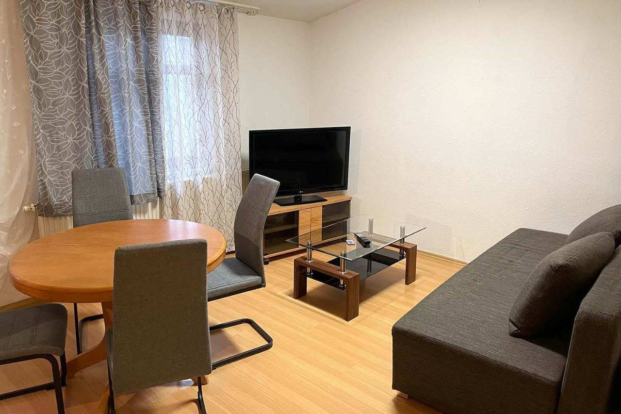 City Apartment With Wifi Near Jena Kahla  Eksteriør billede
